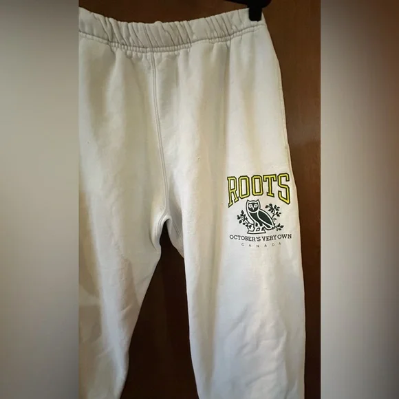October’s Very Own x Roots Sweatpants - Picture 2 of 16